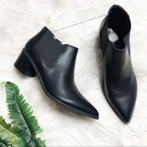 American Eagle Studded Ankle Booties Size 9